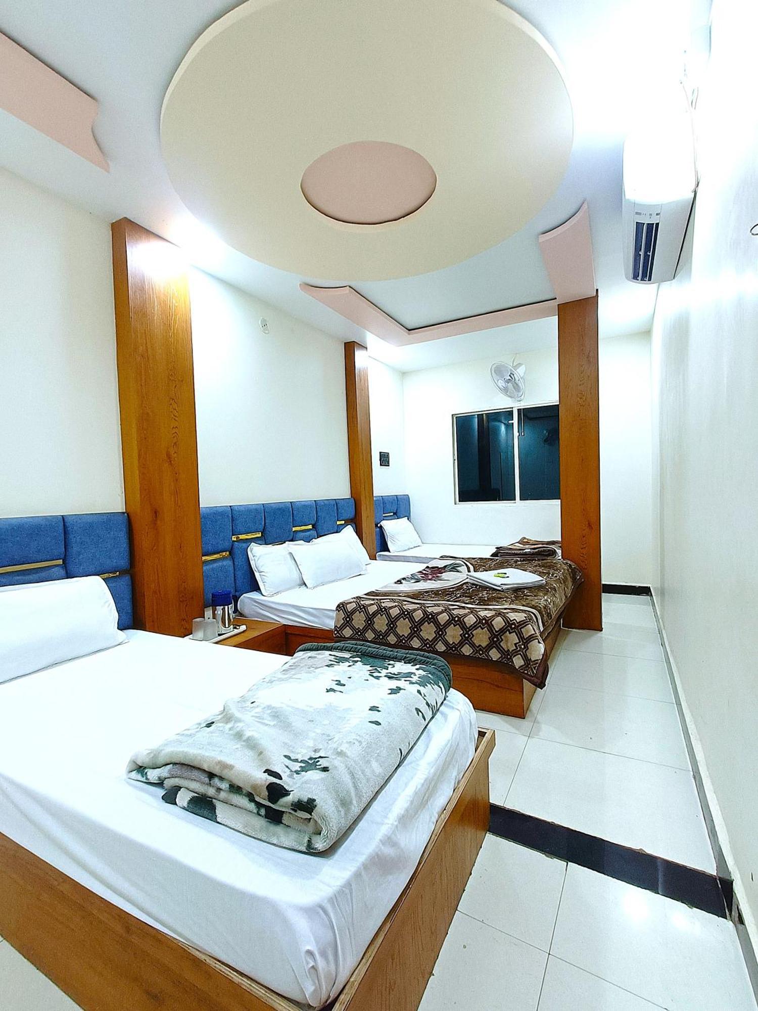 אויאיין Hotel Shreem מראה חיצוני תמונה