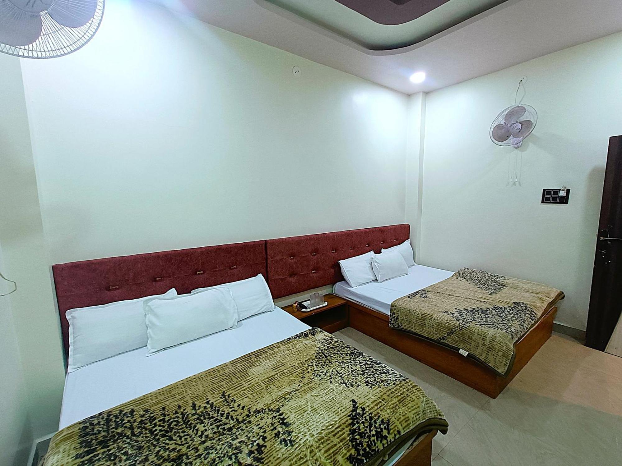 אויאיין Hotel Shreem מראה חיצוני תמונה