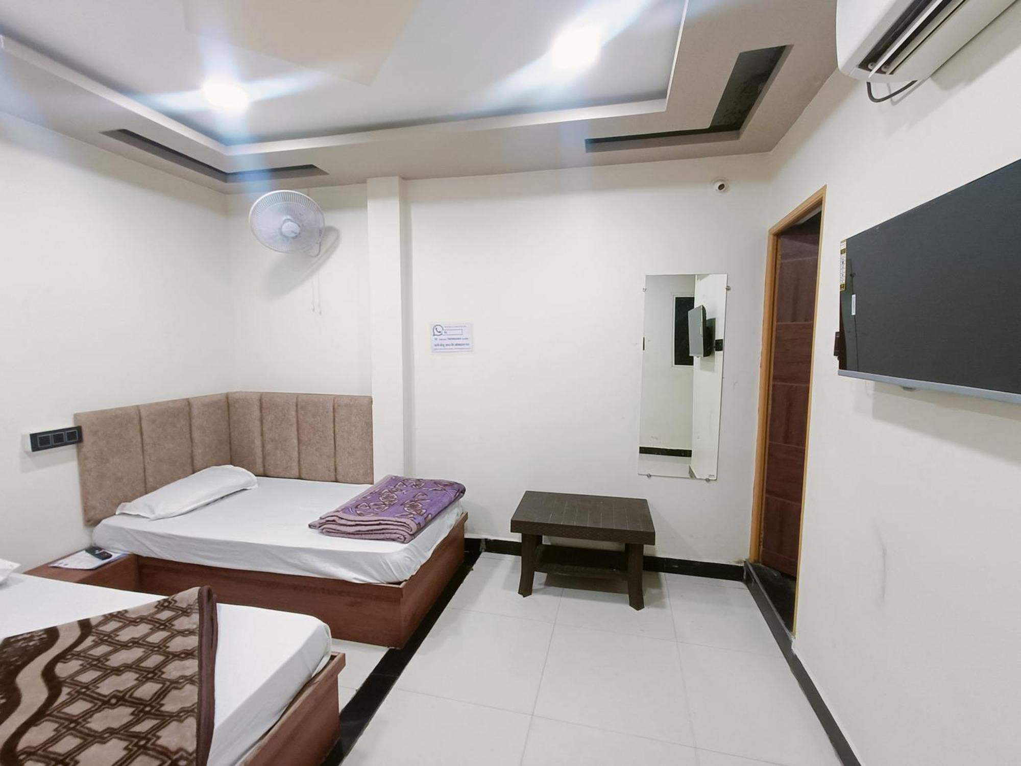 אויאיין Hotel Shreem מראה חיצוני תמונה